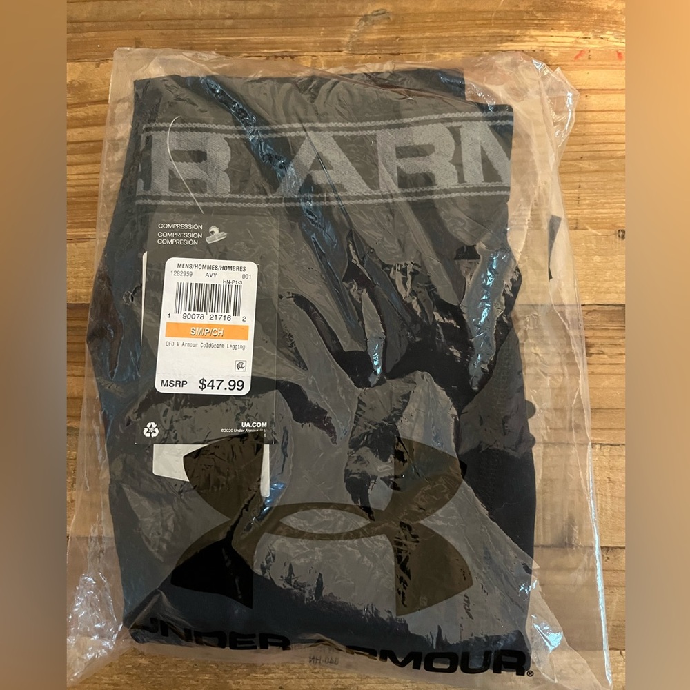 NEW Under Armour Coldgear leggings men’s small